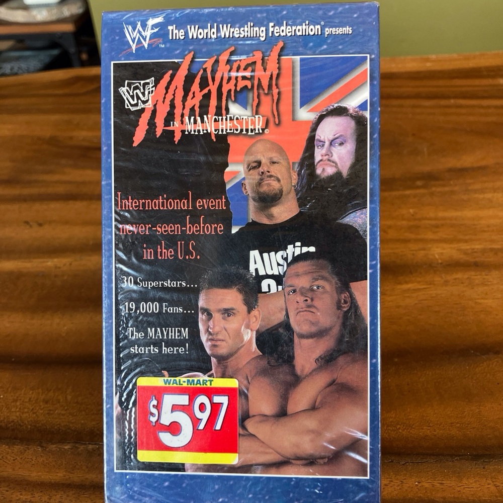 WWE Mayhem Manchester DVD - Blue Cover